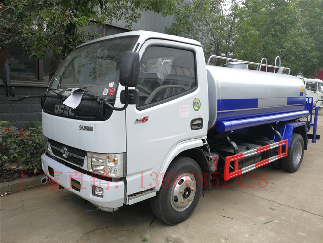 東風(fēng)K5凱普特|5方灑水車(chē)(新款國(guó)六)